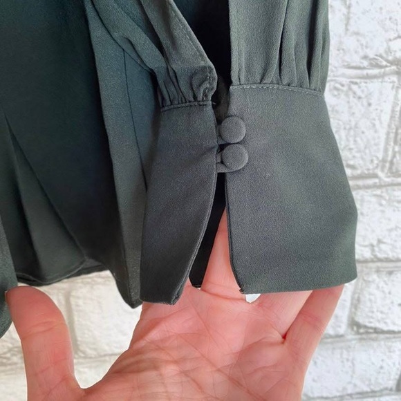 FRENCH CONNECTION INK GREEN BOW BLOUSE NWT SZ XS - Picture 5 of 7